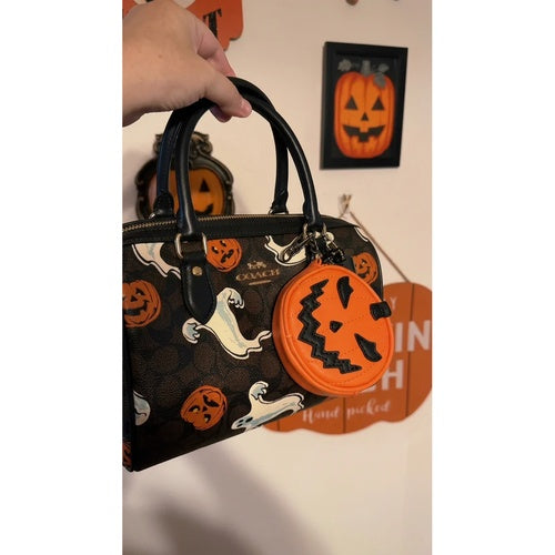 PumpkinPurse™ Jack-O'-Lantern Coin Purse