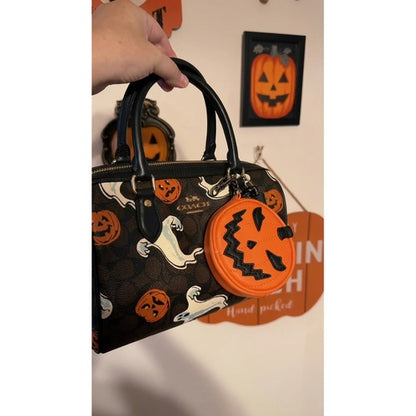 PumpkinPurse™ Jack-O'-Lantern Coin Purse